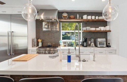 Village of La Jolla House | Nestled in La Jolla: One of the most beautiful coasts in the world.
