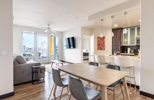 West Hollywood Apartment | New 2Bed Upscale Lux Apartment na