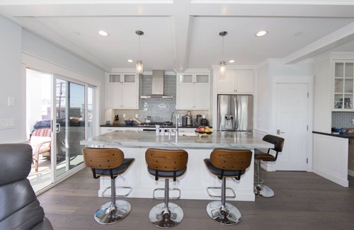 Hermosa Beach House | New Cape Beach House With Whitewater Ocean Views & Just 3 blocks from the Beach