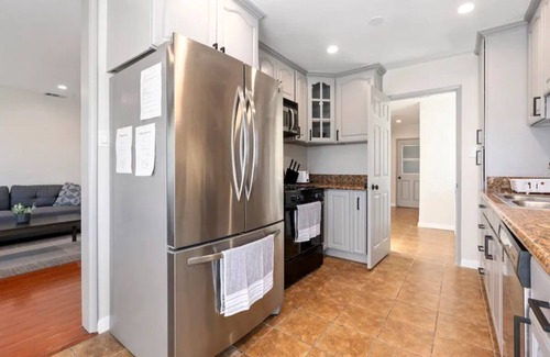 Northwest Torrance House | *NEW!* Upscale 3BR - 3 Miles To The Beach!