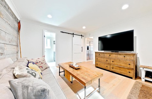 West Newport House | Newport Beach Chic I & II