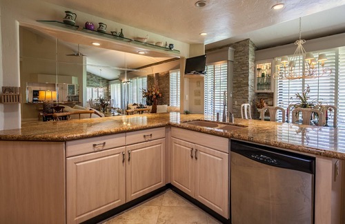 Palm Desert Condo | nFUN IN SUN, GOLF&TEN.FEB-MARCH, PALM DESERT, PALM VALLEY CC. 55-Day Minimumn