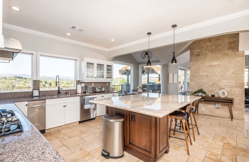 Kit Carson House | Oasis Dream- very large Pool Slide/GameRoom/Pool/Hottub/Casita