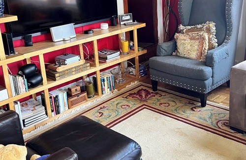 East Village Condo | Ocean View Condo in historical building in downtown Long Beach/ Queen Mary.