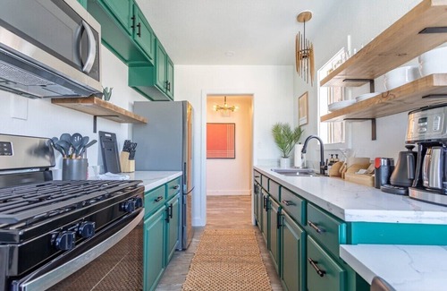 Hermosa Beach Apartment | Ocean View Hermosa Pier Apt by OrangeDoorStays