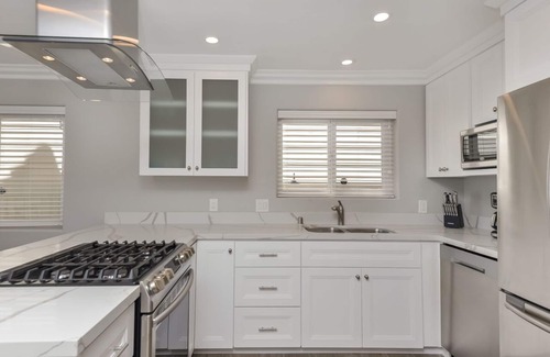 South Mission Beach Condo | Oceanfront South Mission Beach Vacation Rental on the Sand 2737