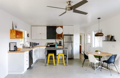 Joshua Tree Highlands House | Owl & Hare 4 Bedroom w. Pool Spa @ Park Entrance