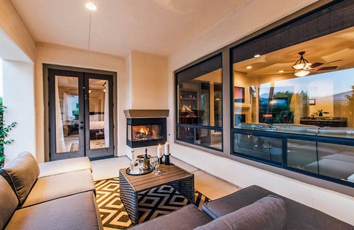 Rancho Santana House | Palisades by AvantStay Palm Tree Oasis Pool & Outdoor Lounge
