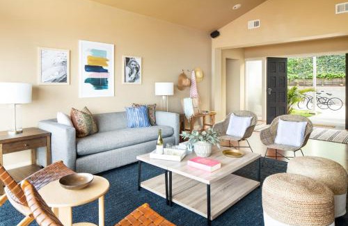 Hidden Valley House | Parasol by AvantStay Hilltop Ocean View Escape w Large Patio Shuffleboard