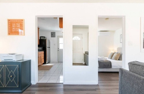Monterey Park House | Pet-Friendly Oasis near LA's Heart: Newly Remodeled, with King Bed, Gated Parking, and Lightning-Fast Internet - Pure Luxury!