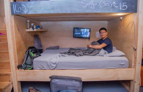 Arts District Hostel | PodShare DTLA