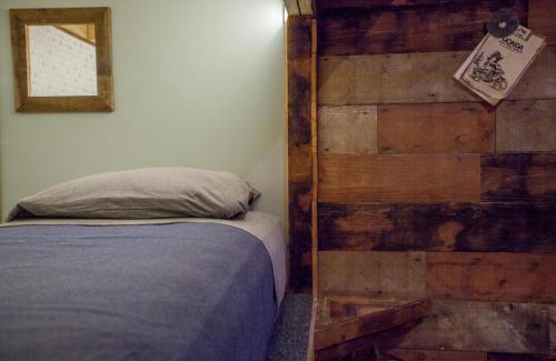 East Hollywood Hostel | PodShare East Hollywood