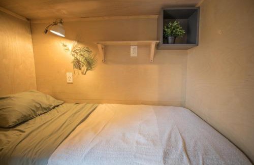Hollywood Hostel | PodShare Hollywood