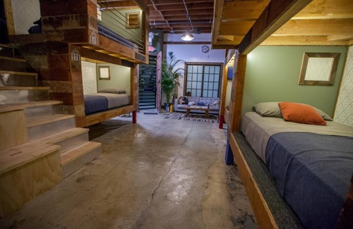East Hollywood Hostel | PodShare Los Feliz - Hostel