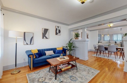 Alhambra House | Prime Location | South Pasadena, DTLA & Cal Tech