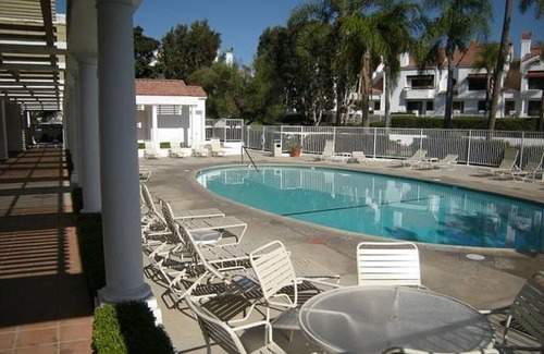 Huntington Beach Resort | Private room ∙ 1 guest