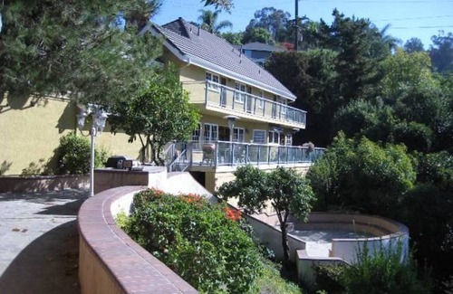 La Habra Heights Resort | Private room ∙ 1 guest