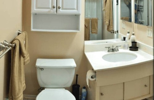 Los Angeles Resort | Private room ∙ 1 guest