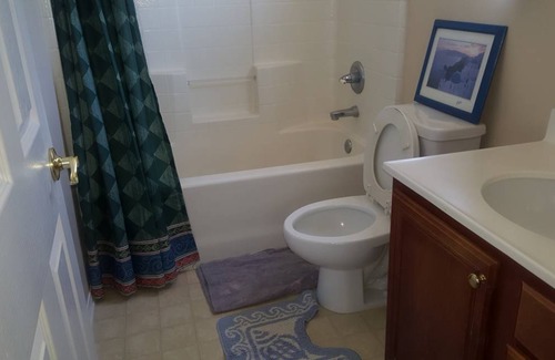 Rancho Cucamonga Resort | Private room ∙ 2 guests