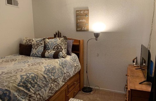 Lancaster Resort | Private room ∙ 1 guest
