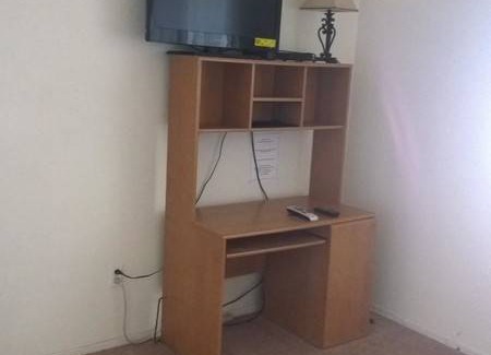 Victorville Resort | Private room ∙ 1 guest