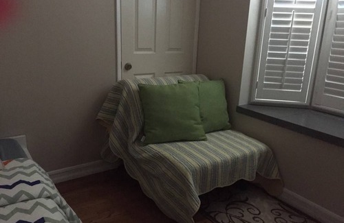 Burbank Resort | Private room ∙ 1 guest