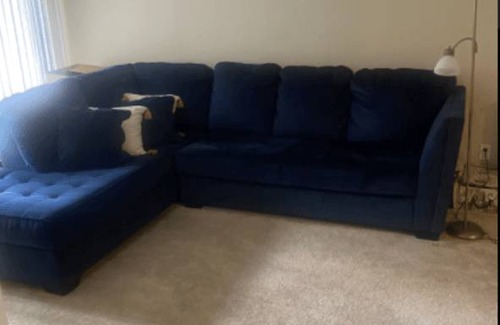 Downtown Burbank Resort | Private room ∙ 1 guest