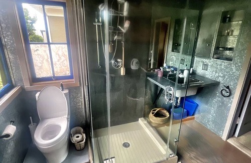 Claremont Resort | Private room ∙ 1 guest