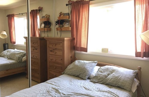 Tustin Resort | Private room ∙ 1 guest