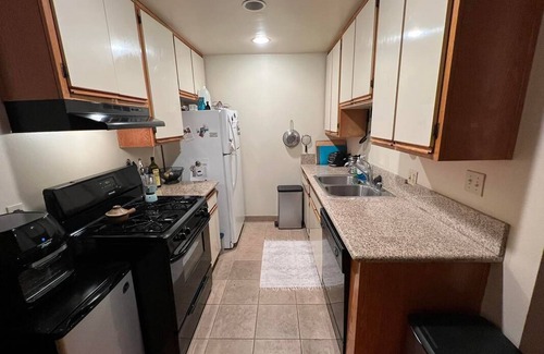 Burbank Resort | Private room ∙ 2 guests