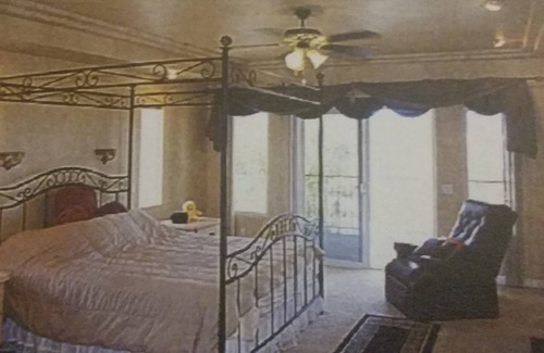 Canyon Lake Resort | Private room ∙ 2 guests