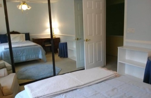 Thousand Oaks Resort | Private room ∙ 2 guests