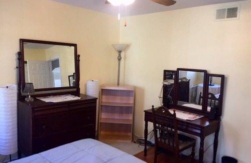 Thousand Oaks Resort | Private room ∙ 4 guests