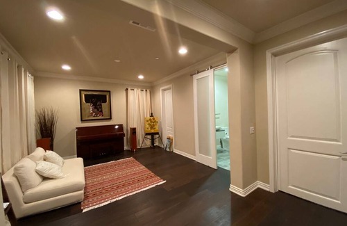 Tustin Resort | Private room ∙ 2 guests