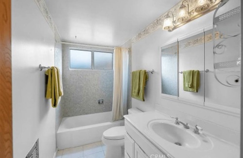 Rolling Hills Estates Resort | Private room ∙ 1 guest