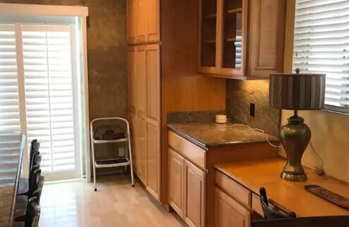 Hermosa Beach House | Quiet So Cal Beach Property, Close to Everything