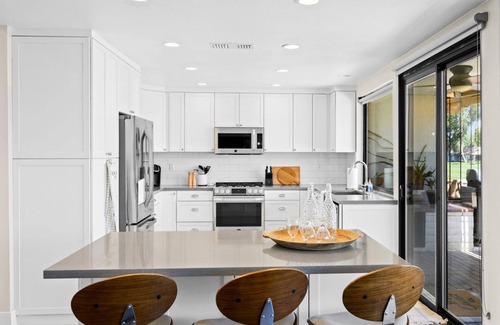 Rancho Mirage Condo | Remodeled Condo at Rancho Las Palmas! Fairway & Mountain Views!