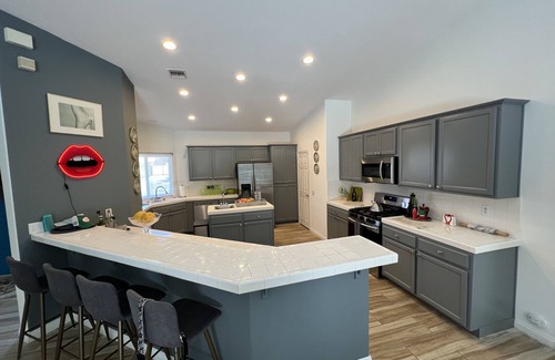Cathedral City House | Resort Paradise with spa and pool