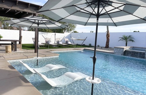Indio House | Resort style home with NEW saltwater pool & spa