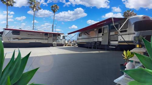 South Oceanside House | Retro Star-Wagon, Ocean Breez at Dolby Sound Studio
