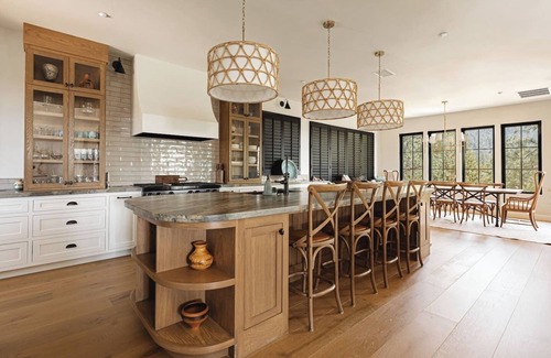 Upper Moonridge Apartment | Ridgecrest Luxury Home/Hot Tub, Game Room