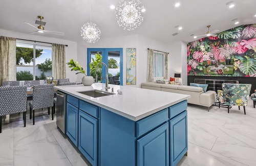 Desert Park Estates House | Rising Sun House: Pool, Spa, GameRoom,PetFriendly!