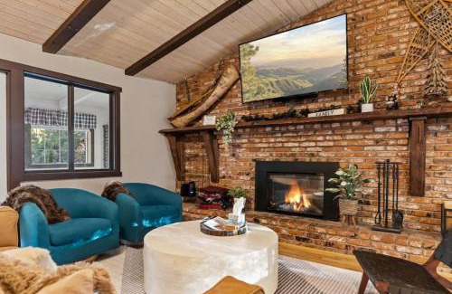 Fox Farm House | Ritz-Craterton