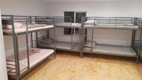 Wilshire Hostel | Rumi