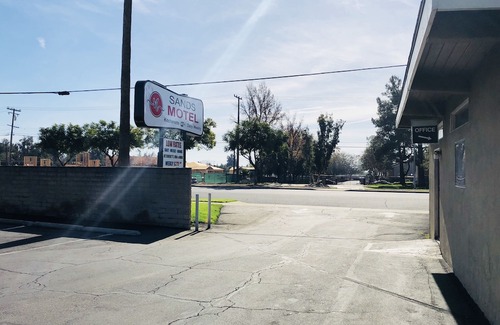 Ontario Hotel | Sands Motel