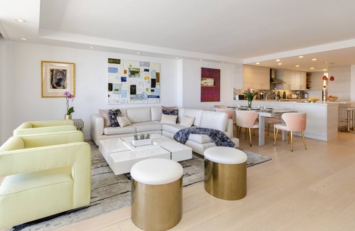 Marina del Rey Condo | Santa Monica Adjacent. Spectacular Executive 2 bedroom Condo. Views, Pool & Gym