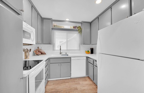 Dana Point Condo | Seaside Escape - Ocean Views of The Strands Beach! Restaurants! Fireplace!