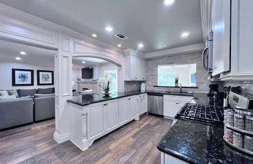 Hermosa Village House | Sensational Pool/Jac Home; 3 Ensuites, Walk2Disney
