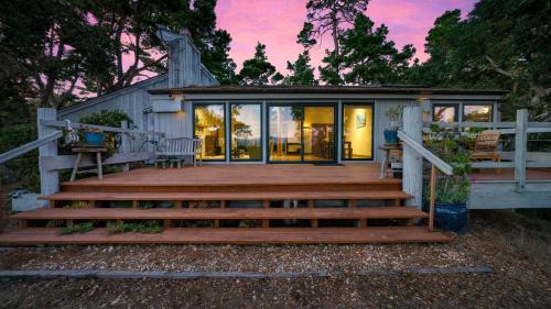 Del Monte Forest House | Serene Crest by AvantStay A Design Near Beaches
