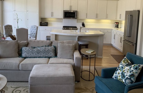 Corona House | Serenity Awaits